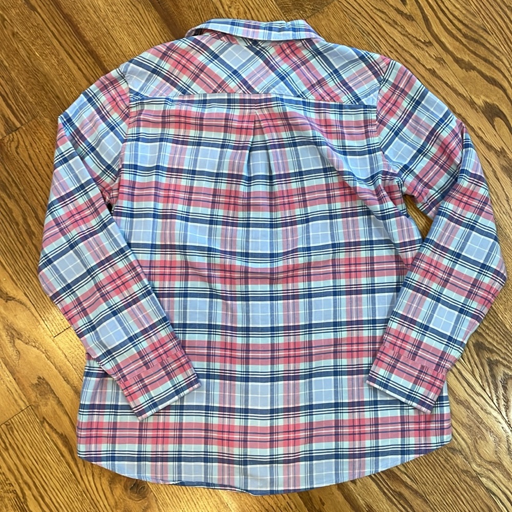Women’s Vineyard Vines Button Down/Button Up Shirt. Size 8. - Picture 11 of 11
